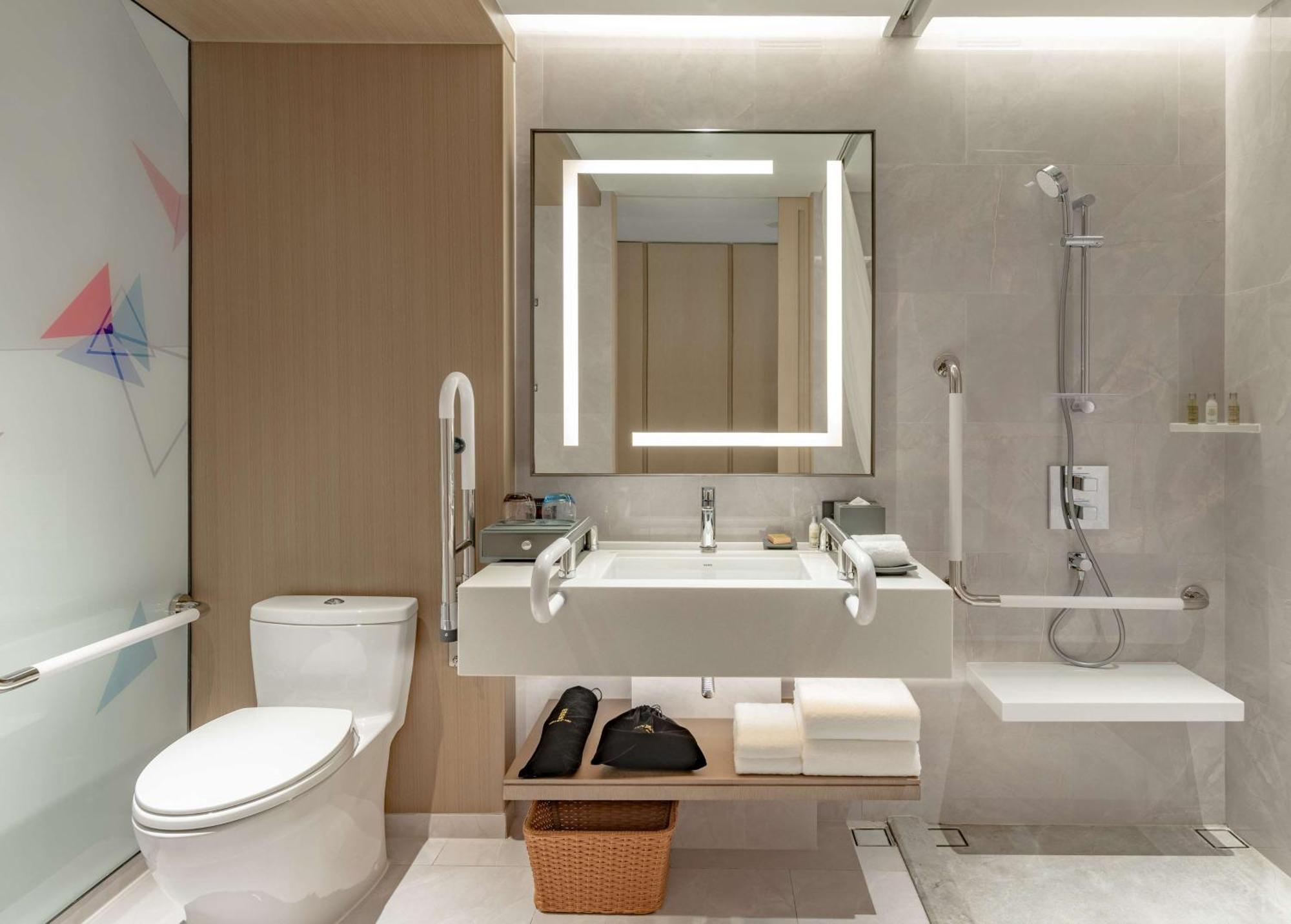 Hilton Garden Inn Shenzhen World Exhibition&Convention Center Exterior foto